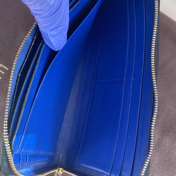 Authentic Celine Wallet - Picture 8 of 13